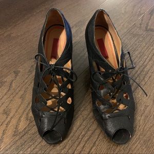 5|48 Saks Fifth Avenue Wedge Sandal | Size 6